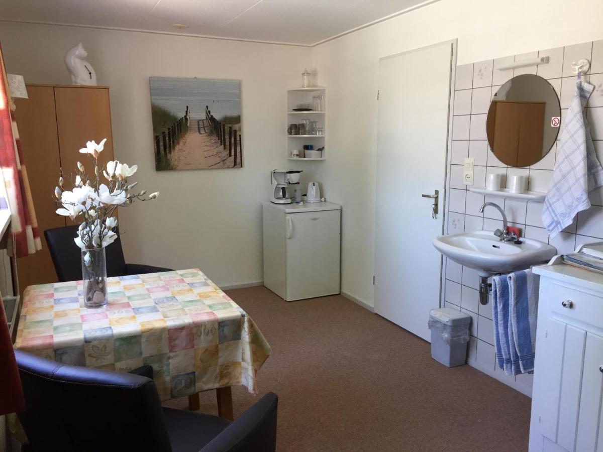 오스트카펠 De Duinroos B&B 외부 사진